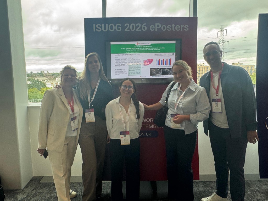 WomAIn team at the ISUOG World Congress ePoster session in London
